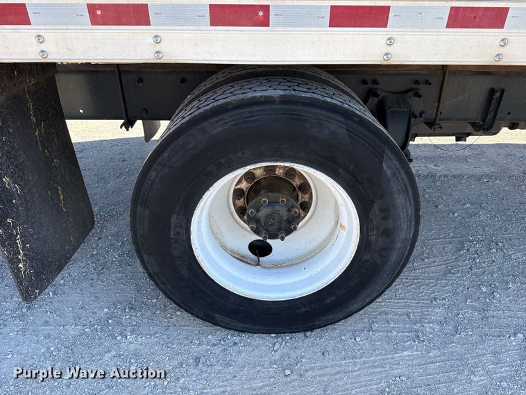 image for item FV2003 2015 Freightliner Business Class M2 box truck