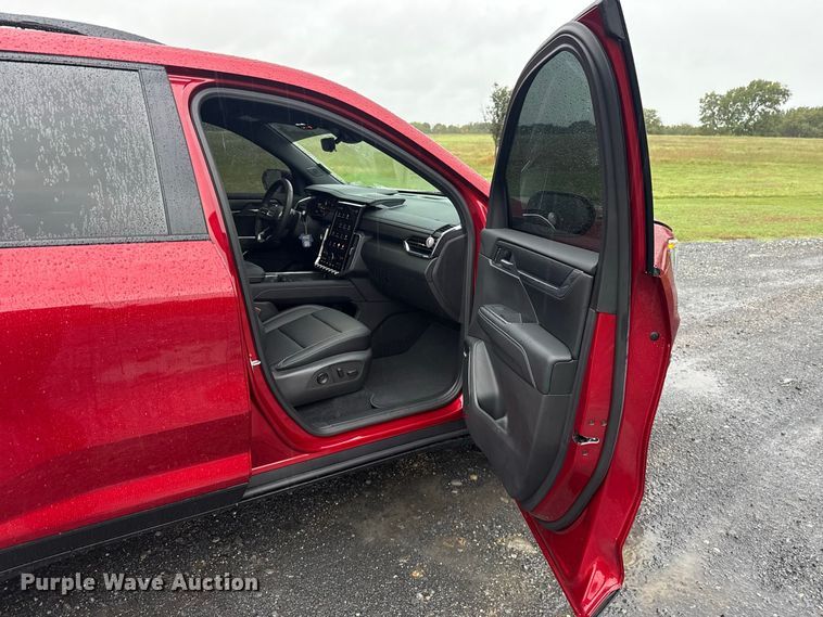 image for item FV2007 2026 GMC Acadia SUV