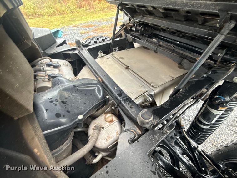 image for item FV2010 2023 Yamaha Wolverine RMAX2 utility vehicle