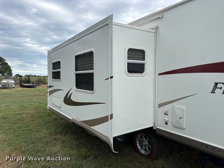 image for item FV2015 2008 Forest River Inc. 831 BHSS camper