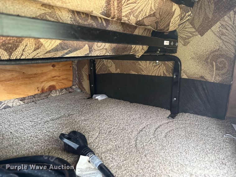 image for item FV2015 2008 Forest River Inc. 831 BHSS camper