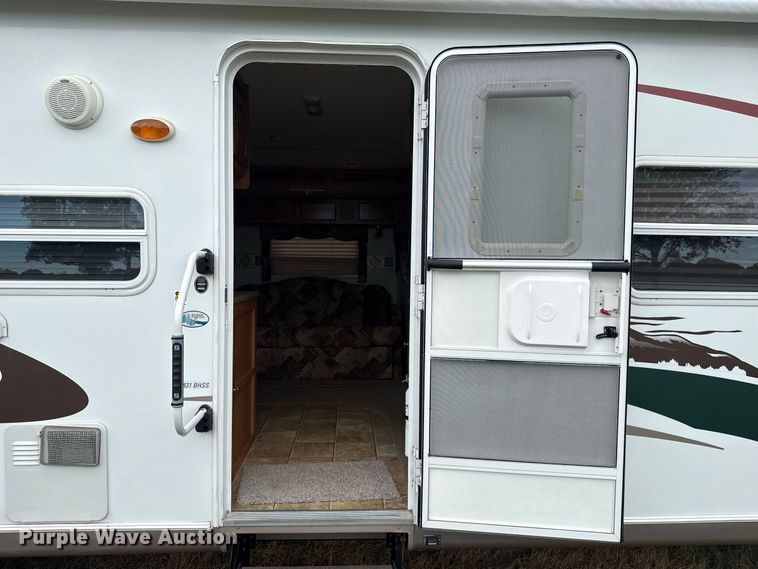 image for item FV2015 2008 Forest River Inc. 831 BHSS camper