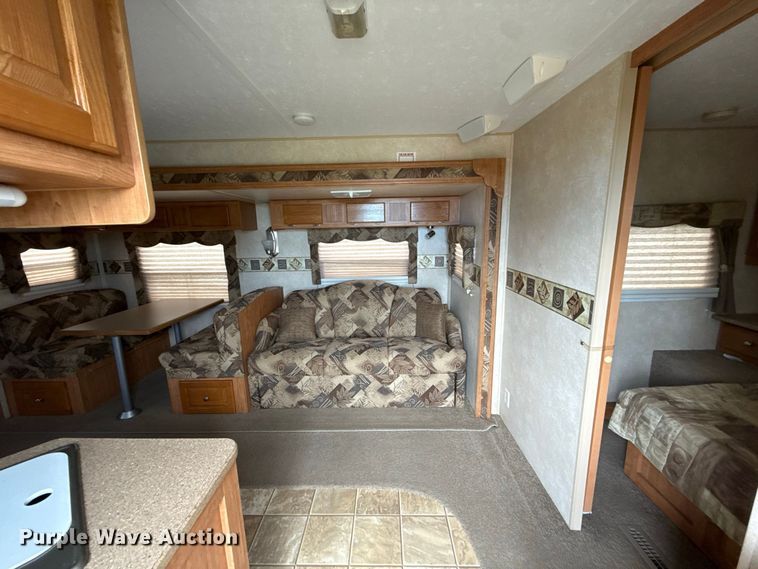 image for item FV2015 2008 Forest River Inc. 831 BHSS camper