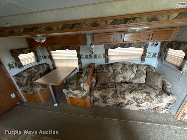 image for item FV2015 2008 Forest River Inc. 831 BHSS camper