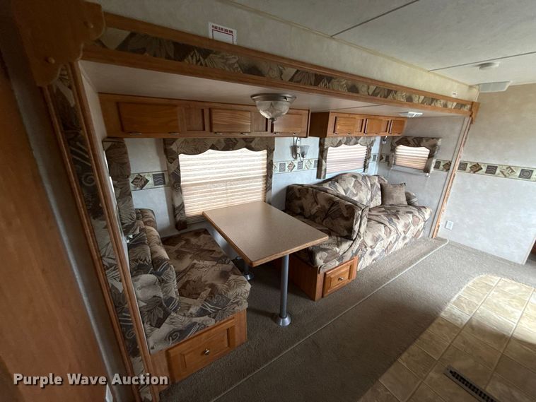 image for item FV2015 2008 Forest River Inc. 831 BHSS camper