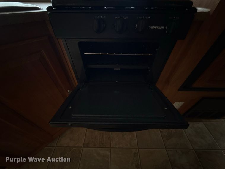 image for item FV2015 2008 Forest River Inc. 831 BHSS camper