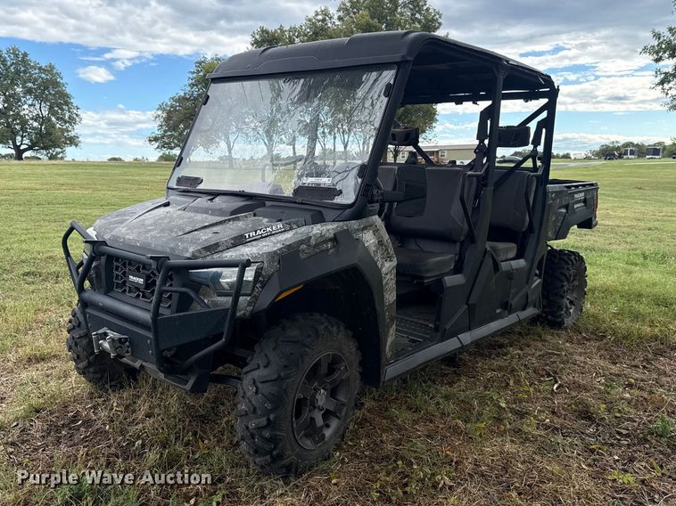 2020 Tracker 800SX utility vehicle