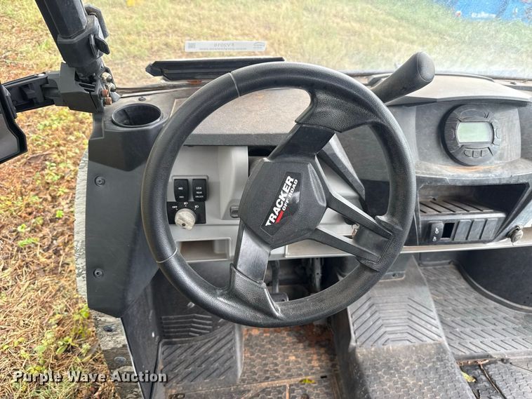 image for item FV2016 2020 Tracker 800SX utility vehicle