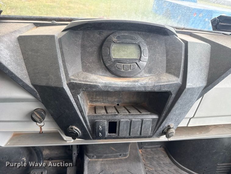 image for item FV2016 2020 Tracker 800SX utility vehicle
