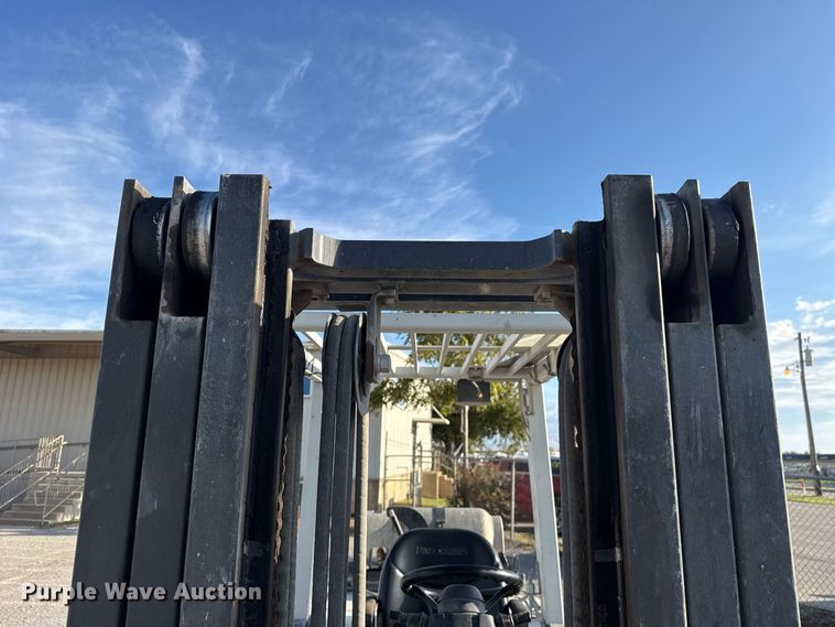 image for item FV2036 2017 UniCarriers PF80YLP forklift