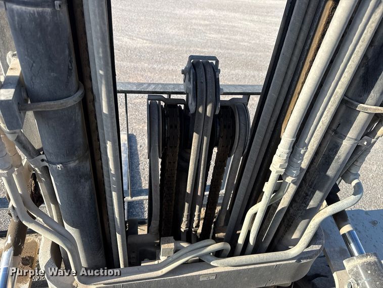 image for item FV2036 2017 UniCarriers PF80YLP forklift