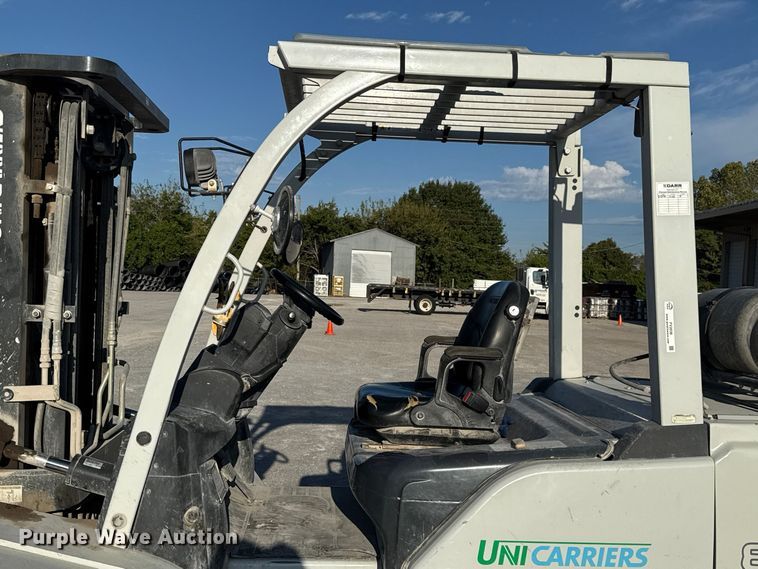 image for item FV2036 2017 UniCarriers PF80YLP forklift