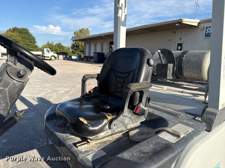 image for item FV2036 2017 UniCarriers PF80YLP forklift