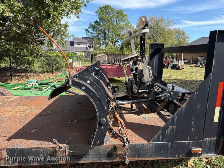 image for item FV2038 SnowDogg HD80 snow plow