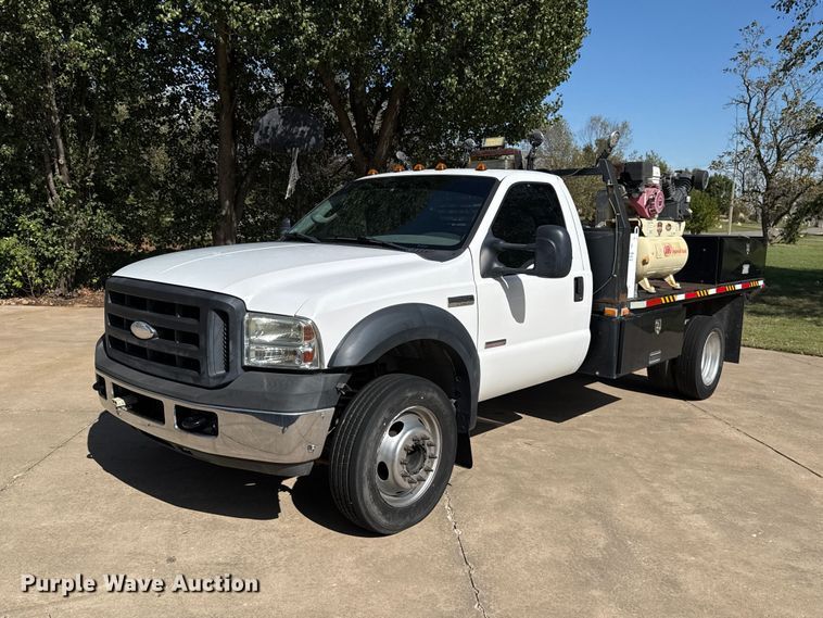 Photo of 2007 Ford F550 Super Duty
