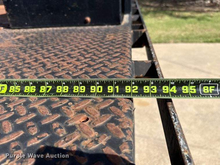 image for item FV2040 2007 Ford F550 Super Duty flatbed truck