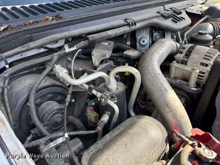 image for item FV2040 2007 Ford F550 Super Duty flatbed truck