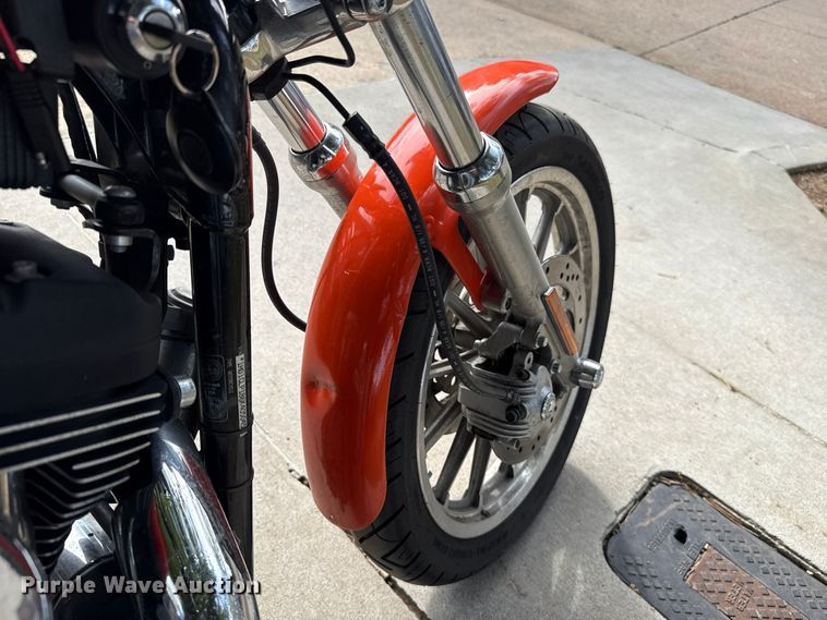 image for item FV2042 2006 Harley-Davidson Sportster 1200 Roadster motorcycle