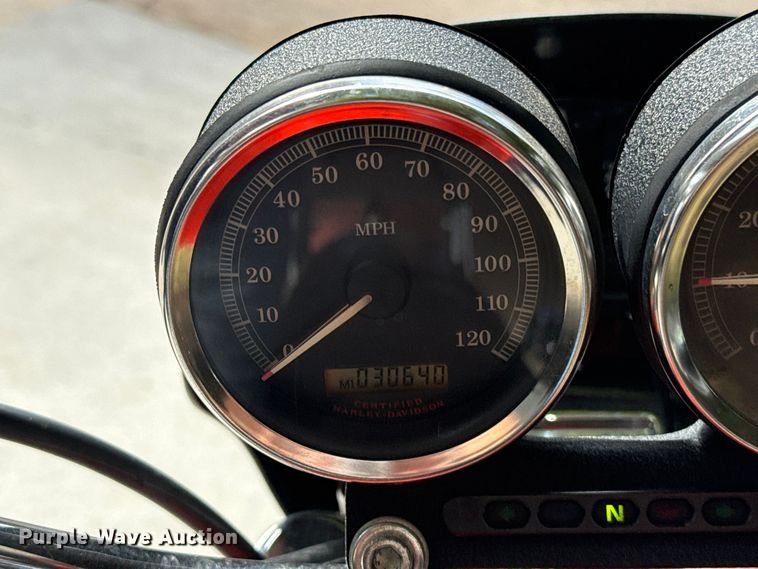 image for item FV2042 2006 Harley-Davidson Sportster 1200 Roadster motorcycle