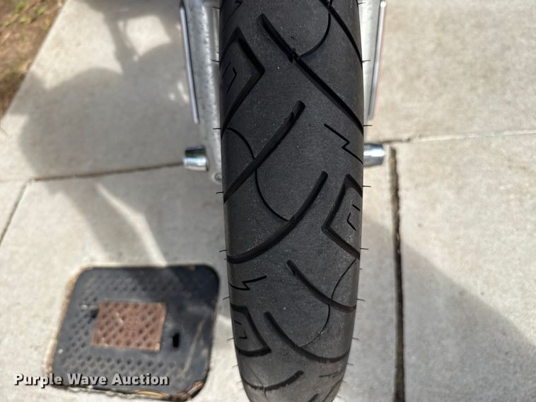 image for item FV2042 2006 Harley-Davidson Sportster 1200 Roadster motorcycle