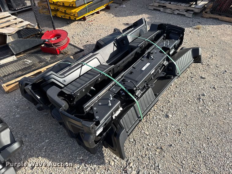 image for item FV2094 (8) pickup truck bumpers