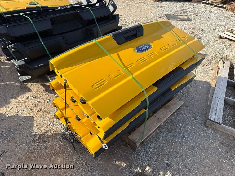 image for item FV2101 (6) pickup truck tailgates
