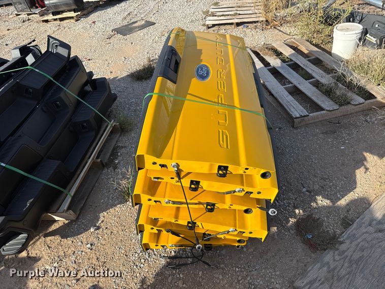 image for item FV2101 (6) pickup truck tailgates