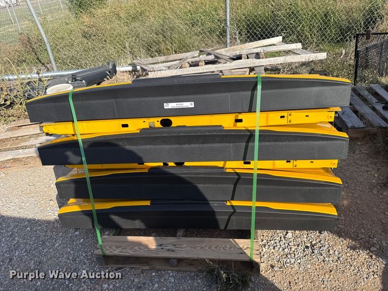 image for item FV2101 (6) pickup truck tailgates