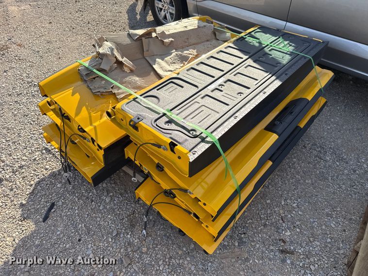 image for item FV2102 (10) pickup truck tailgates