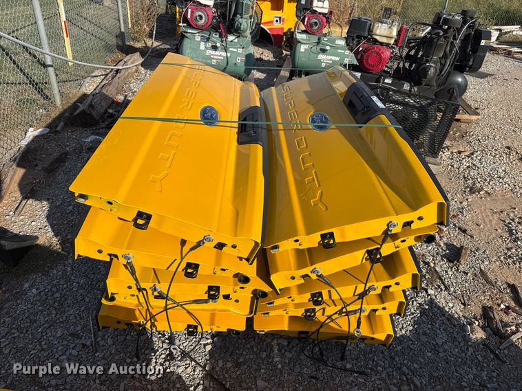 image for item FV2106 (10) pickup truck tailgates