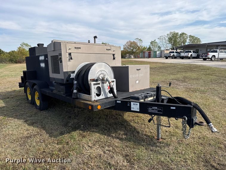 image for item FV2110 Intelagard FT81000MT-04 air foam fire suppression trailer