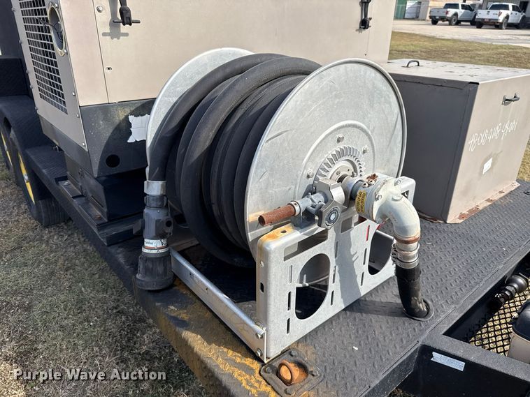 image for item FV2110 Intelagard FT81000MT-04 air foam fire suppression trailer