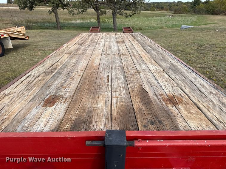 image for item FV2112 Belshe DT255 equipment trailer