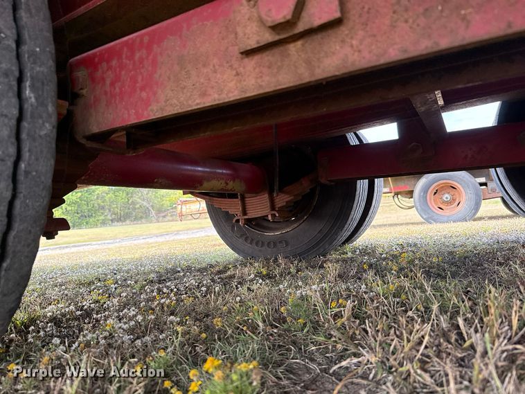 image for item FV2112 Belshe DT255 equipment trailer