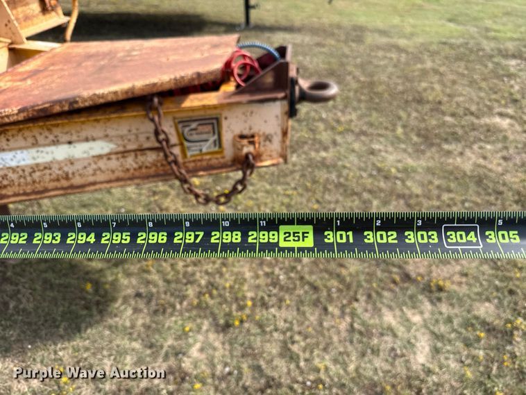 image for item FV2113 2004 Holden Industries HCZ24KT equipment trailer