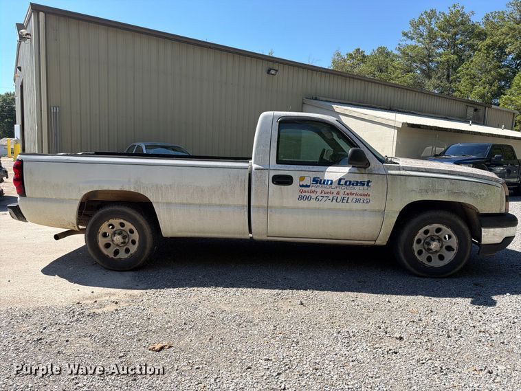 image for item FV4507 2007 Chevrolet Silverado pickup truck