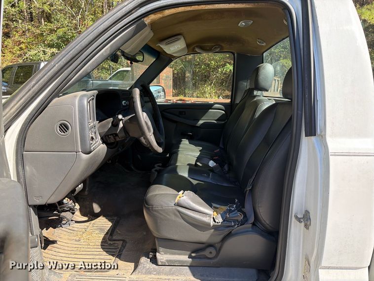 image for item FV4507 2007 Chevrolet Silverado pickup truck