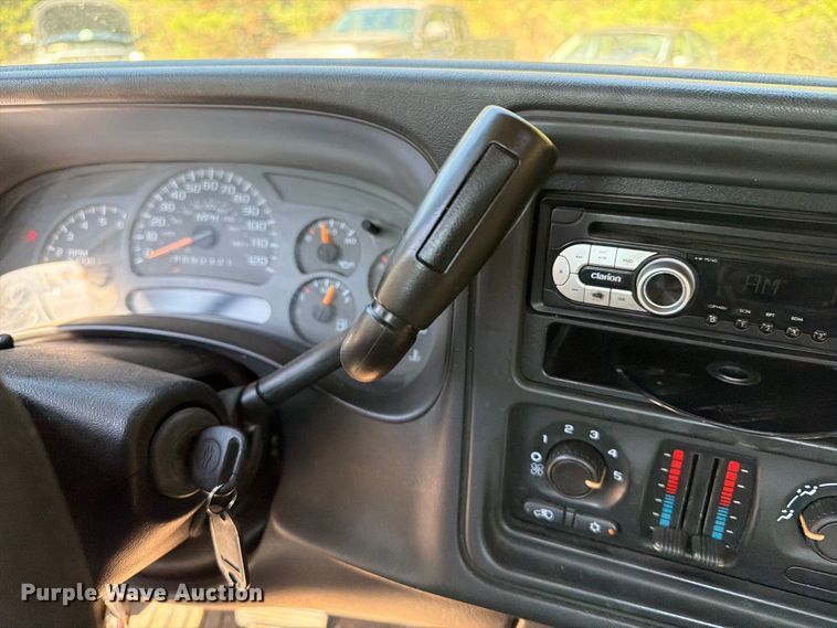 image for item FV4507 2007 Chevrolet Silverado pickup truck