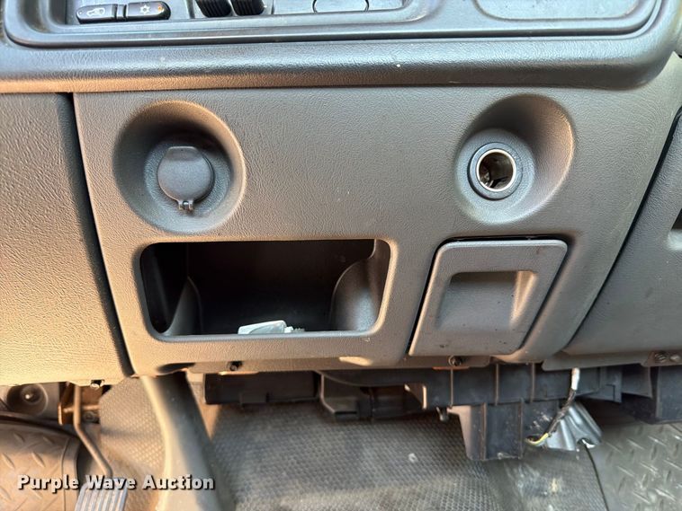 image for item FV4507 2007 Chevrolet Silverado pickup truck