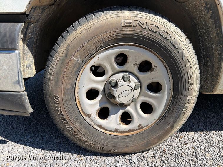 image for item FV4507 2007 Chevrolet Silverado pickup truck