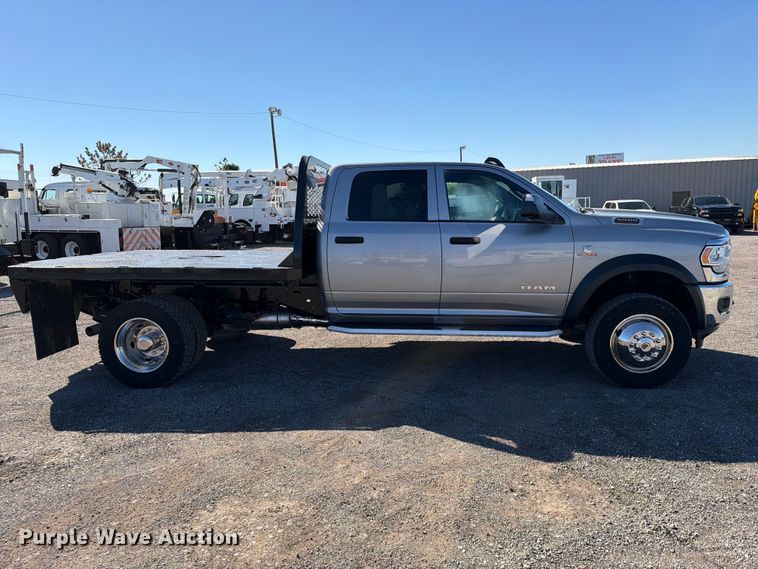 image for item FW3531 2022 RAM 5500 Crew Cab flatbed truck