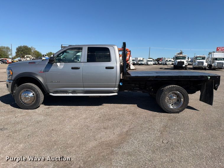 image for item FW3531 2022 RAM 5500 Crew Cab flatbed truck