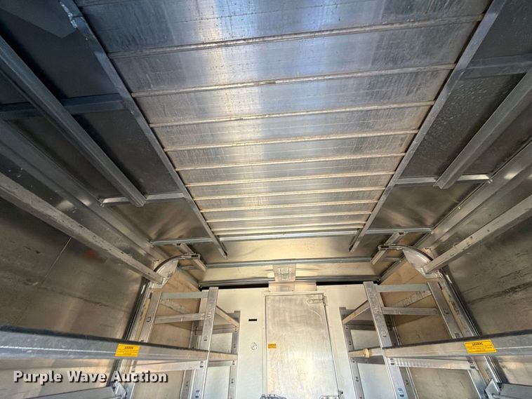 image for item FW3535 2016 Chevrolet Express 4500 refrigerated delivery truck