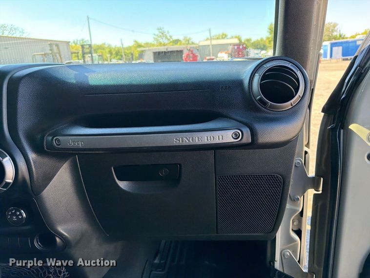 image for item FW3543 2018 Jeep Wrangler SUV