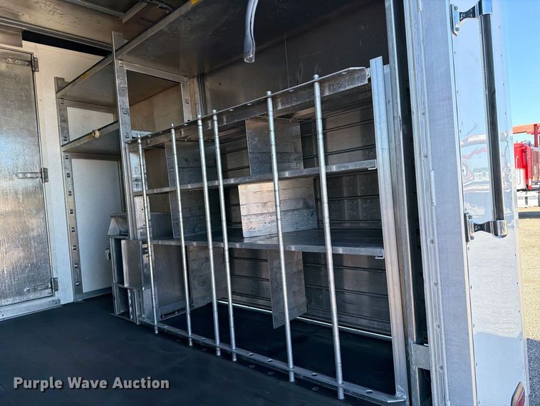 image for item FW3546 2016 Chevrolet Express 4500 refrigerated delivery truck