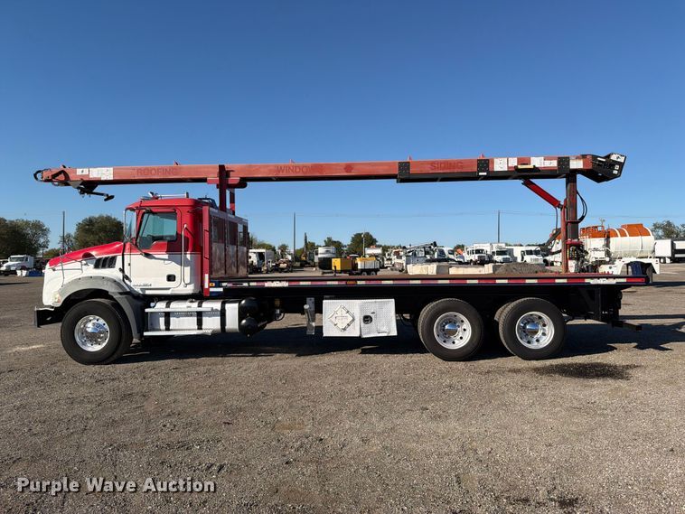 image for item FW3547 2017 Mack GU813 shingle conveyor truck