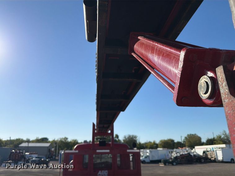 image for item FW3547 2017 Mack GU813 shingle conveyor truck