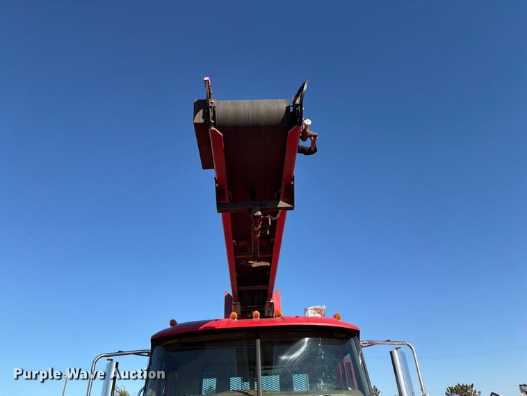 image for item FW3547 2017 Mack GU813 shingle conveyor truck