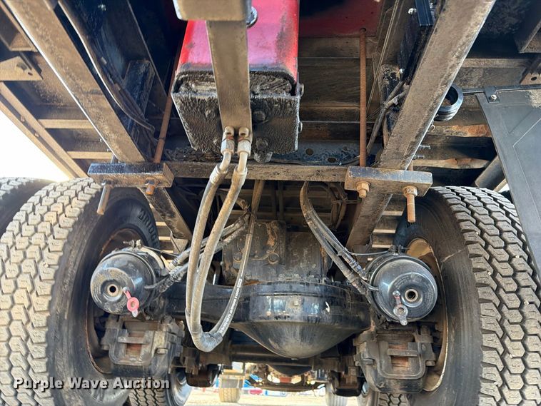 image for item FW3547 2017 Mack GU813 shingle conveyor truck