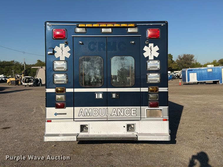 image for item FW3548 2010 Ford E450 ambulance